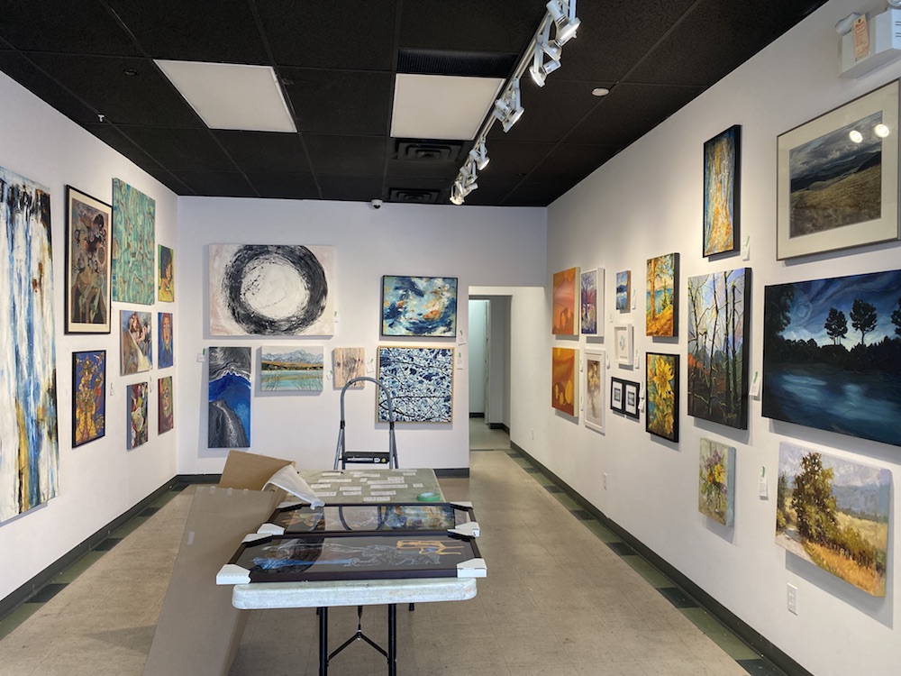 Vernon Public Art Gallery's Midsummer's Eve of the Art preview auction